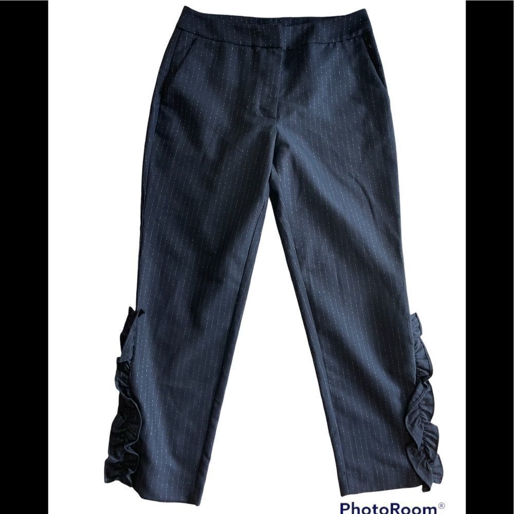 New with tags H & M Navy crop pants with silver threads and side ruffle sz 6